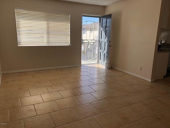 2nd image of 1177 Carlsbad Pl
