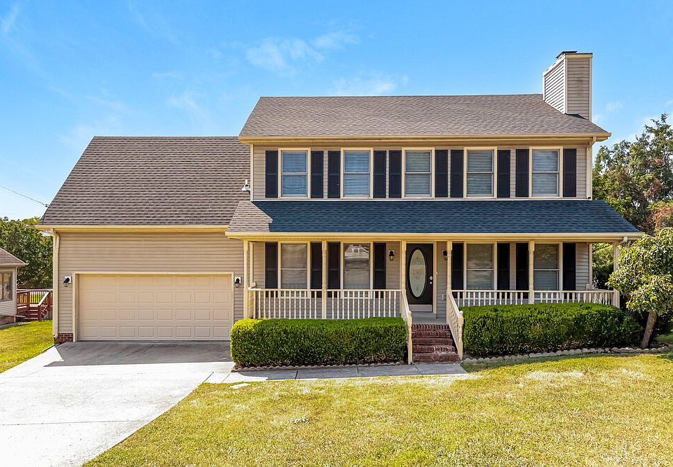 1st image of 210 Saint Lukes Ln