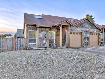 138 28th Street NW, Long Beach, WA, 98631