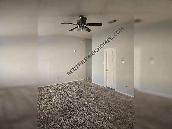 6744 Geyser Trl — Photo 5