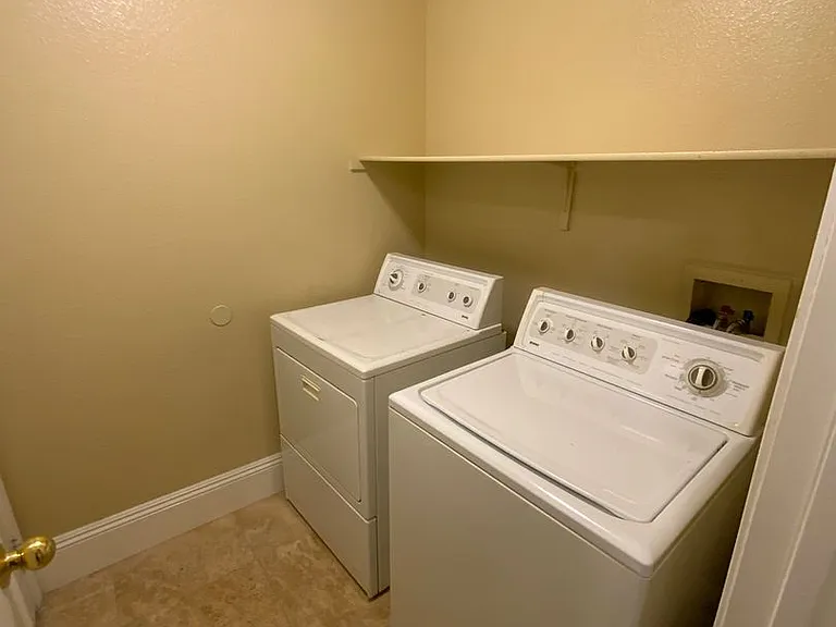 1308 Pintail Point St — Photo 12