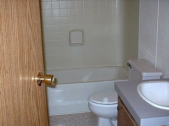 2nd bathroom