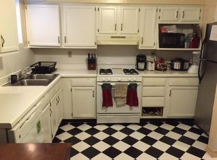 702 Redgate Ave APT A, Norfolk, VA 23507