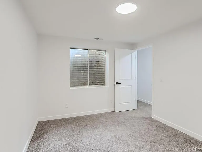 12172 Bannock Cir #B — Photo 11