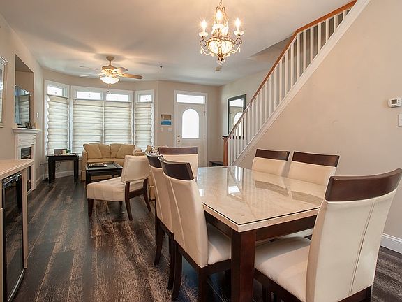 5th image of 820 Delancey Pl #820