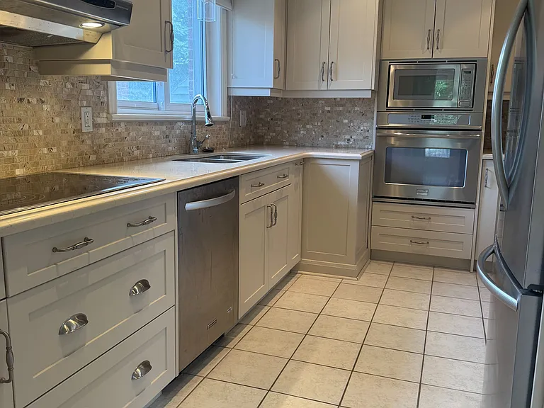 110 Gilroy Dr — Photo 5