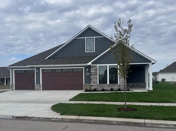 720 E Manor Ln, Andover, KS 67002