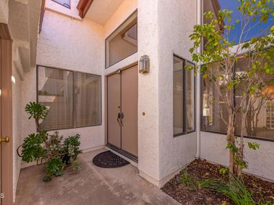 1404 Calle Lozano, Camarillo, CA, 93012