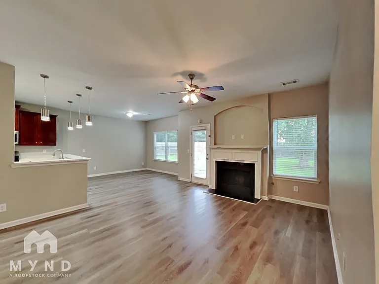 7490 Absinth Dr — Photo 7
