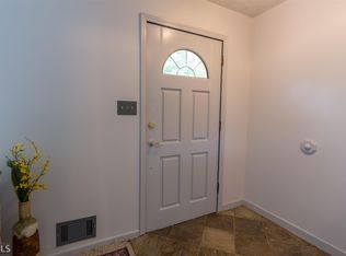 252 Summit Ridge Dr, Lawrenceville, GA 30046