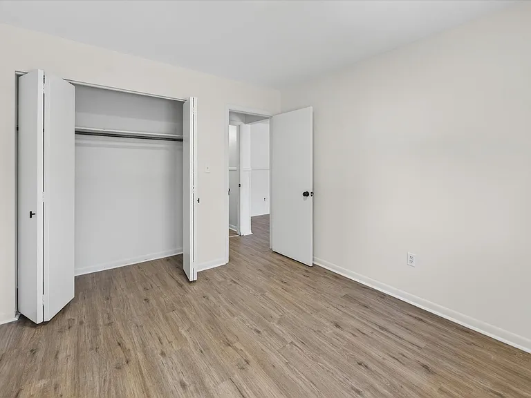 151 E McHattie St #2 — Photo 6