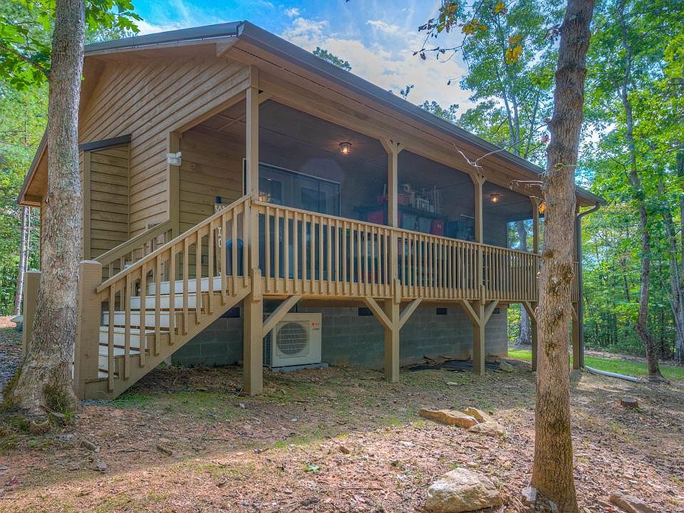 1st image of 361 Tall Timber Road