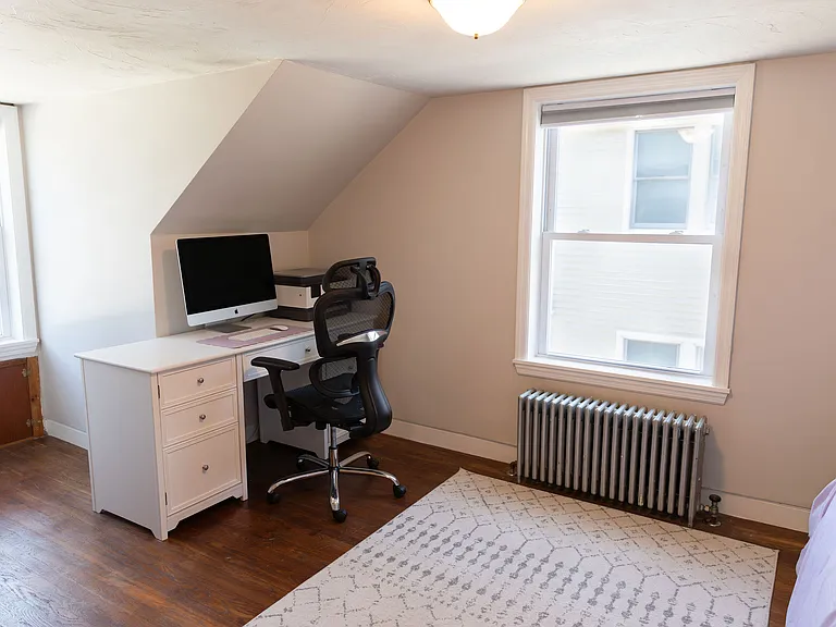 25 W Milton St — Photo 18