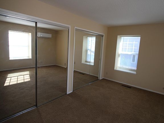 5th image of 10296 Alpine Dr #C