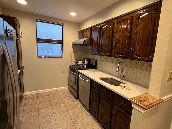 4th image of 1470 82nd St #1