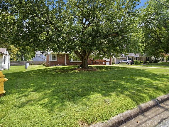 2nd image of 1900 S Virginia Avenue