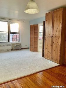 86-04 Grand Ave APT 5E, Queens, NY, 11373