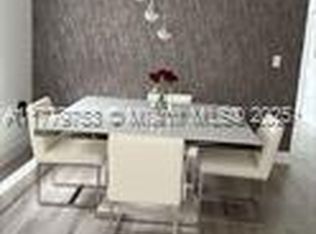 10908 W 32nd Ln, Hialeah, FL 33018