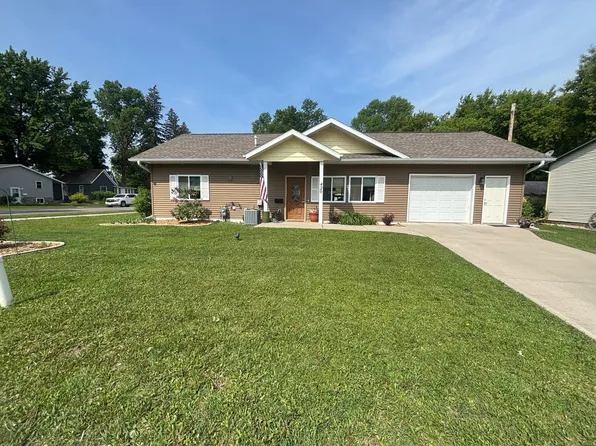 420 SE 14th St, Brainerd, MN 56401