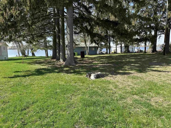 W10928 Glen Drive, Beaver Dam, WI 53916