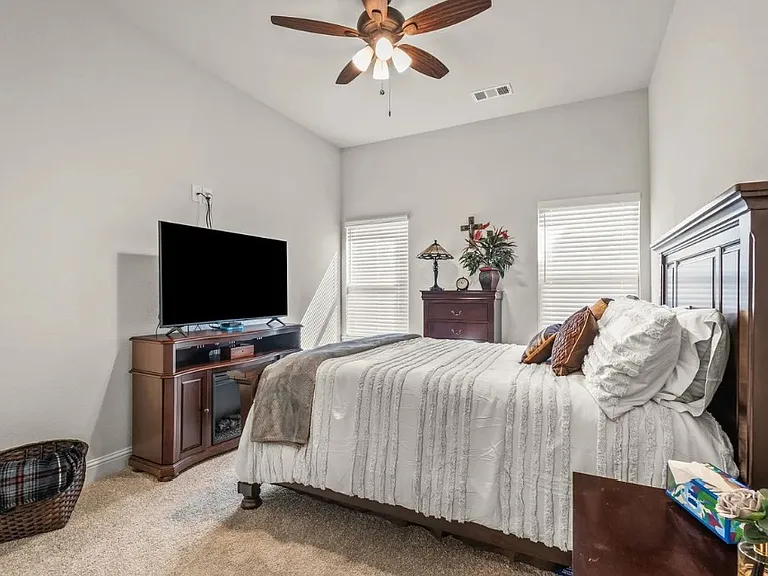 8701 County Road 502 — Photo 23