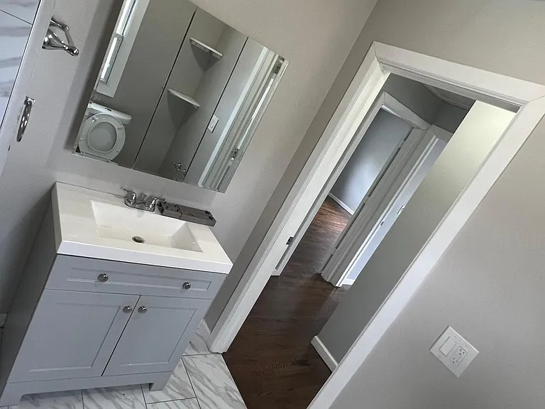 270 Bernard Ter — Photo 25