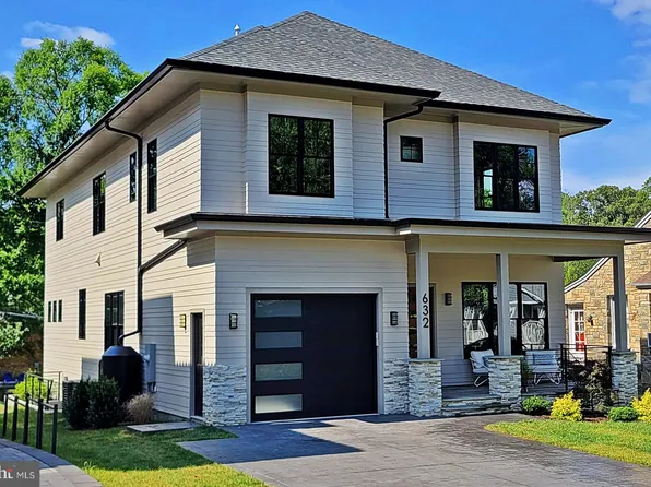 632 25th St S, Arlington, VA 22202