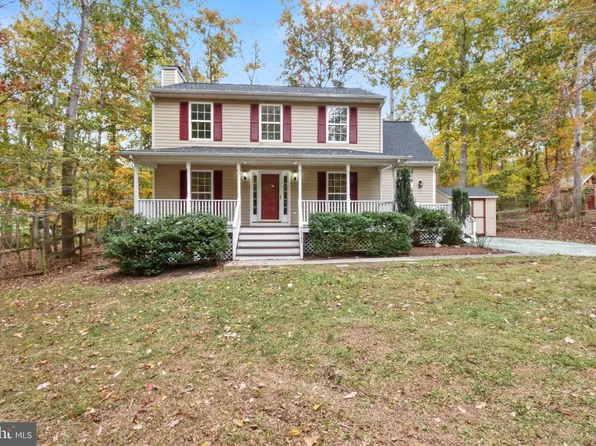 11 S Bearwood Dr, Palmyra, VA 22963