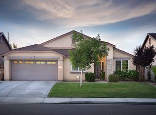 9010 Cadbury Dr, Bakersfield, CA 93311