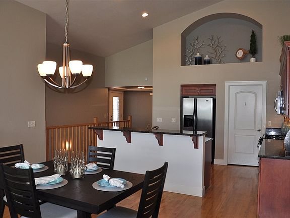5th image of 2609 Bay Harbor Cir Unit 2