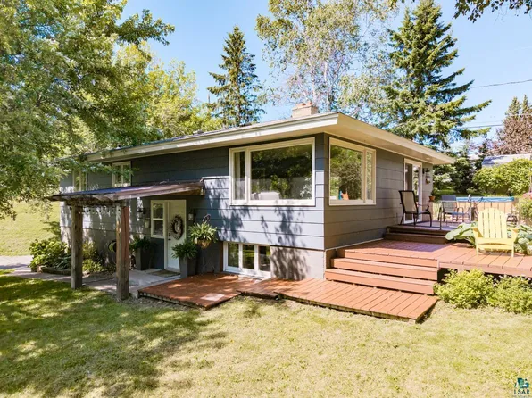 1905 Hutchinson Rd, Duluth, MN 55811