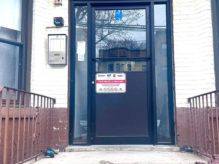 64 Tuers Ave #2C — Photo 2