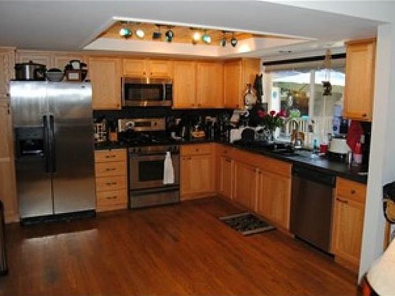 2nd image of 8419 Sardonyx Dr SW