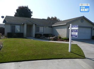 1325 Van Ct, Hanford, CA
