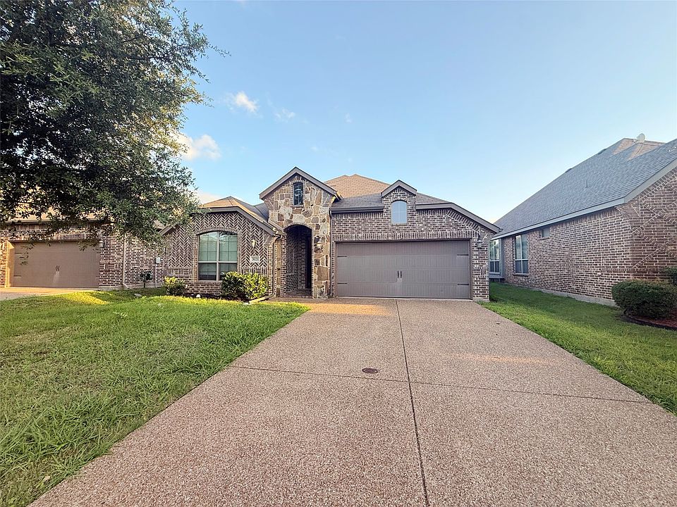 1st image of 3021 Marble Falls Dr