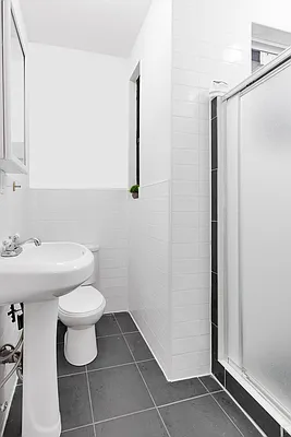 Rented by Warburg | media 11