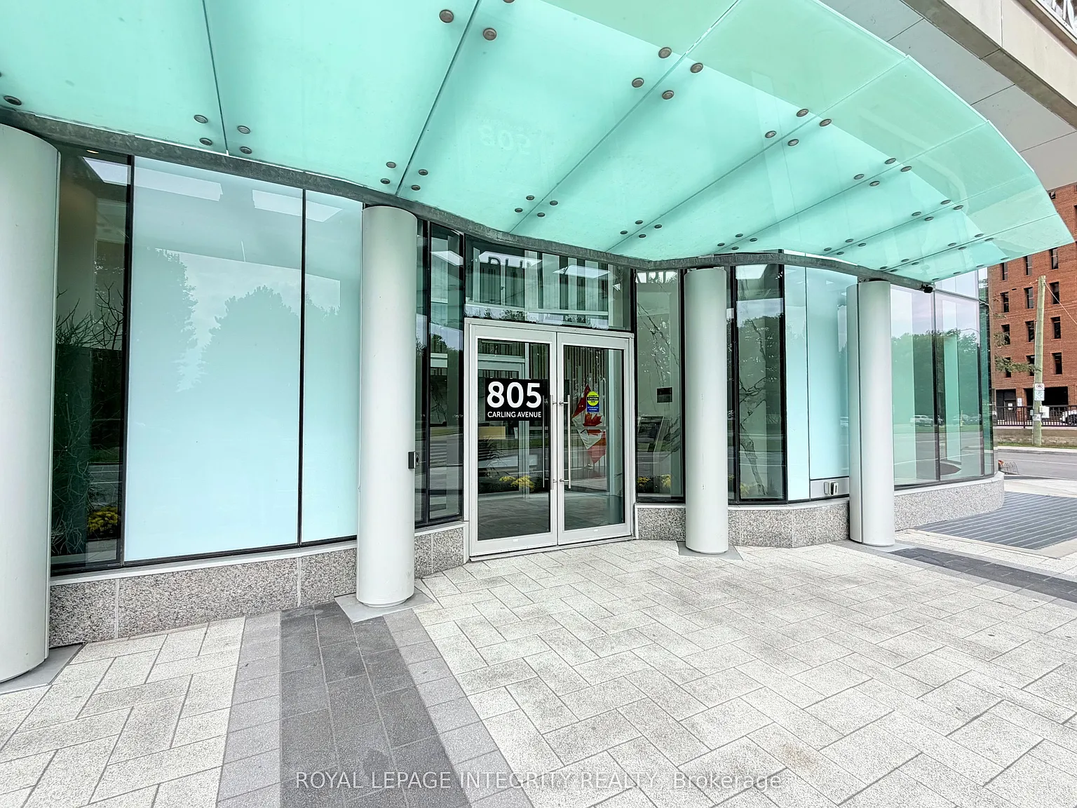 1 bed, $2,400 — Photo 3