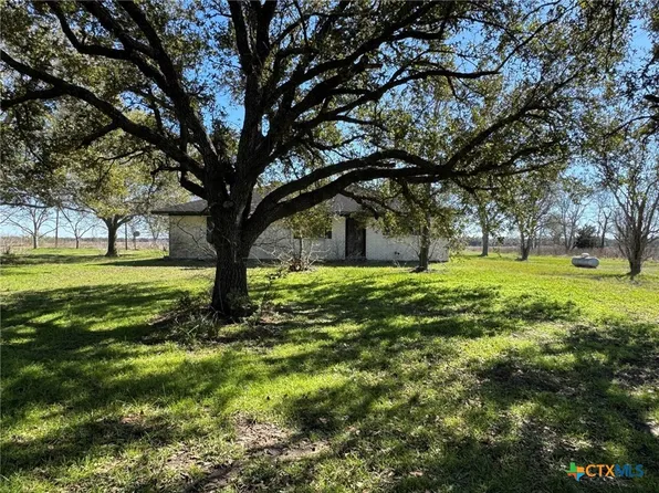 7181 Fm 1300 Rd, Louise, TX 77455
