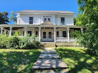 1403-1405 Main St, Athol, MA 01331