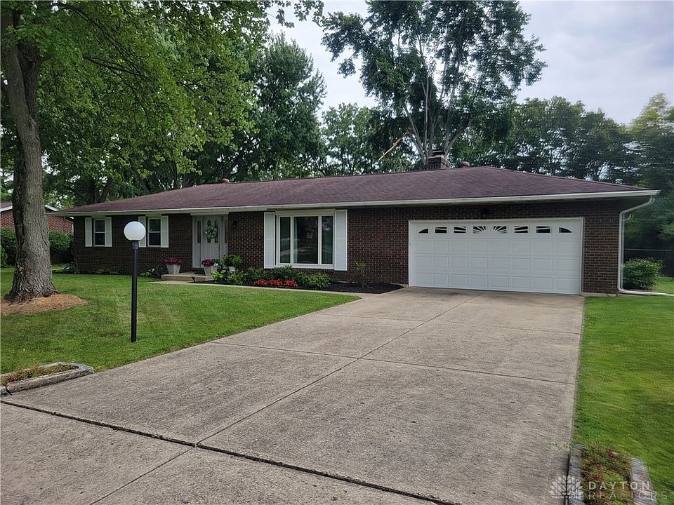 1st image of 3639 Dawn Dr