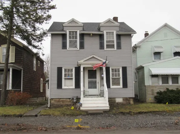 2675 Whirlpool St, Niagara Falls, NY 14305