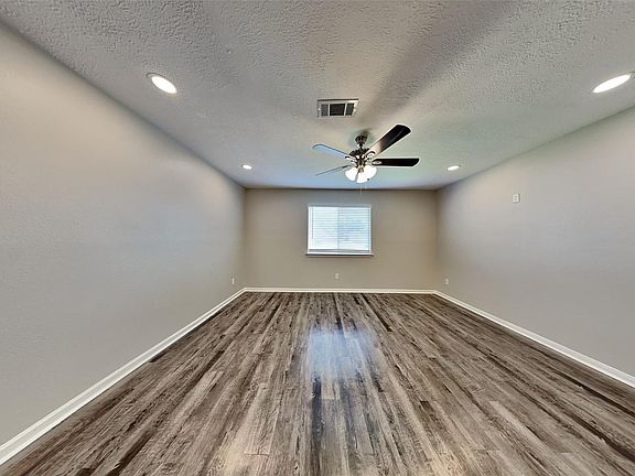 3rd image of 5711 Deer Timbers Trl #0