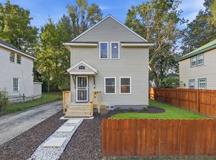 516 Lay Blvd, Kalamazoo, MI 49001