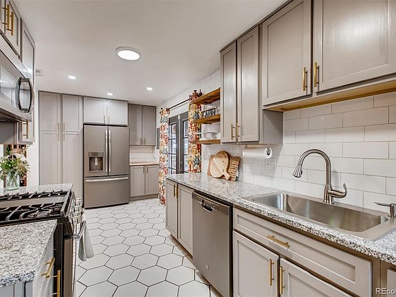 5th image of 1765 Oswego St
