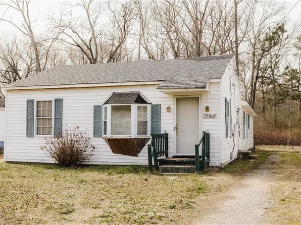 33268 Branch Bridge Rd, Branchville, VA 23828