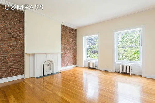Rented by Compass | media 40