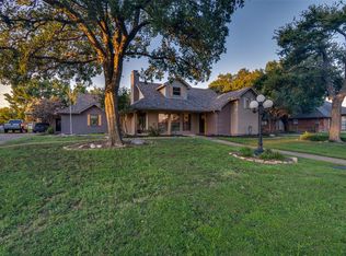 2209 Vicksburg Dr, Sachse, TX 75048