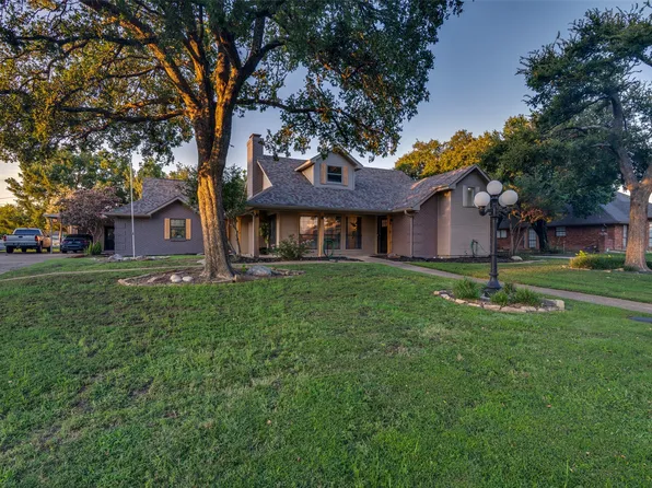 2209 Vicksburg Dr, Sachse, TX 75048