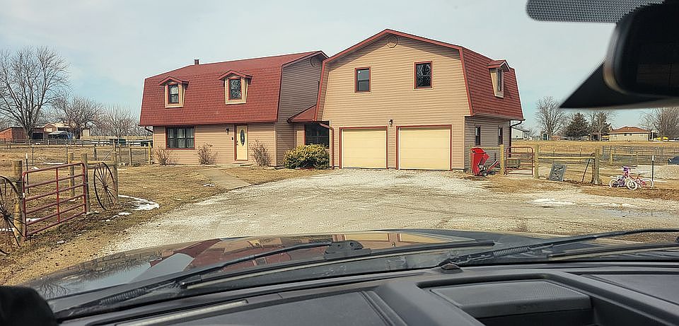 2nd image of 6711 N Farm Road 97
