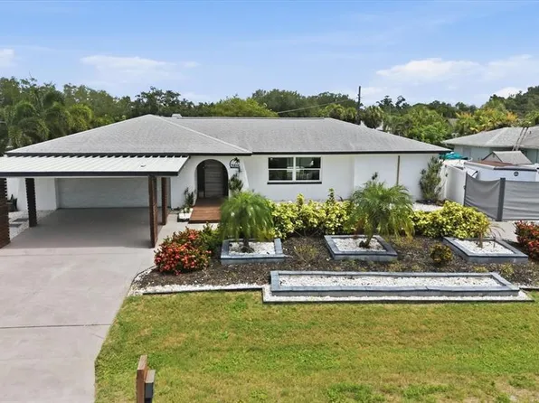 3615 Egerton Cir, Sarasota, FL 34233